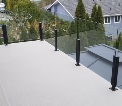 10mm-glass-railings-silver-bullet-deck-rail-scaled.jpg