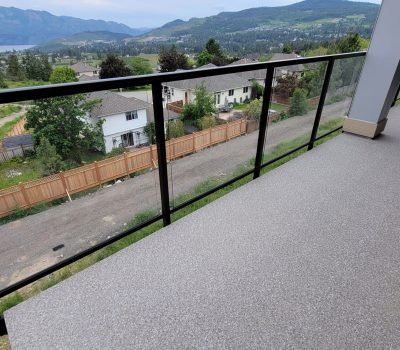 5mm-framed-glass-west-kelowna-silver-bullet-deck-rail-scaled.jpg